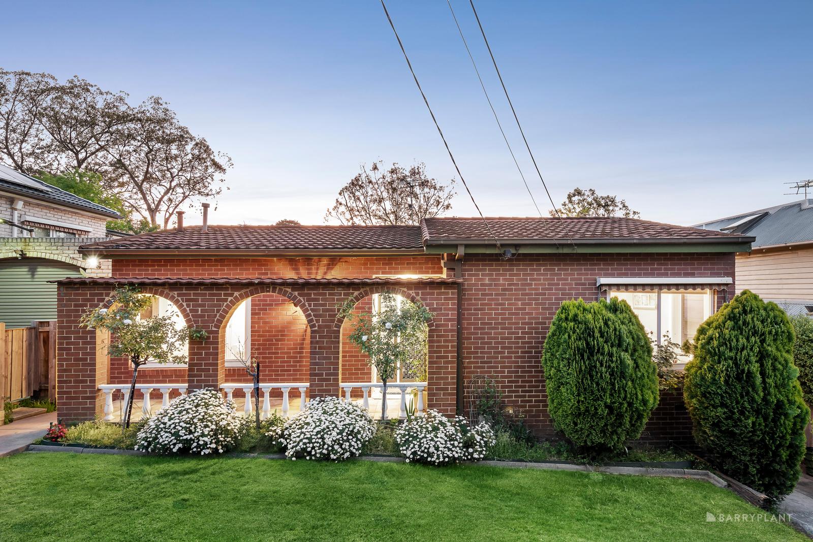 26 Collina Street, Mitcham, VIC 3132 For Sale
