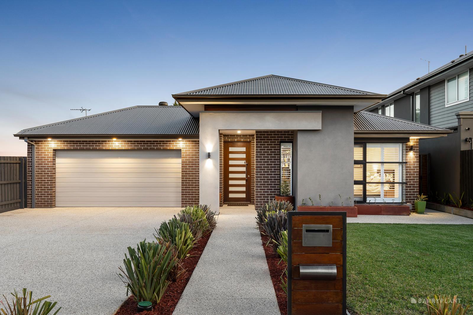 26 Dickson Street, Mount Waverley, VIC 3149 Sold