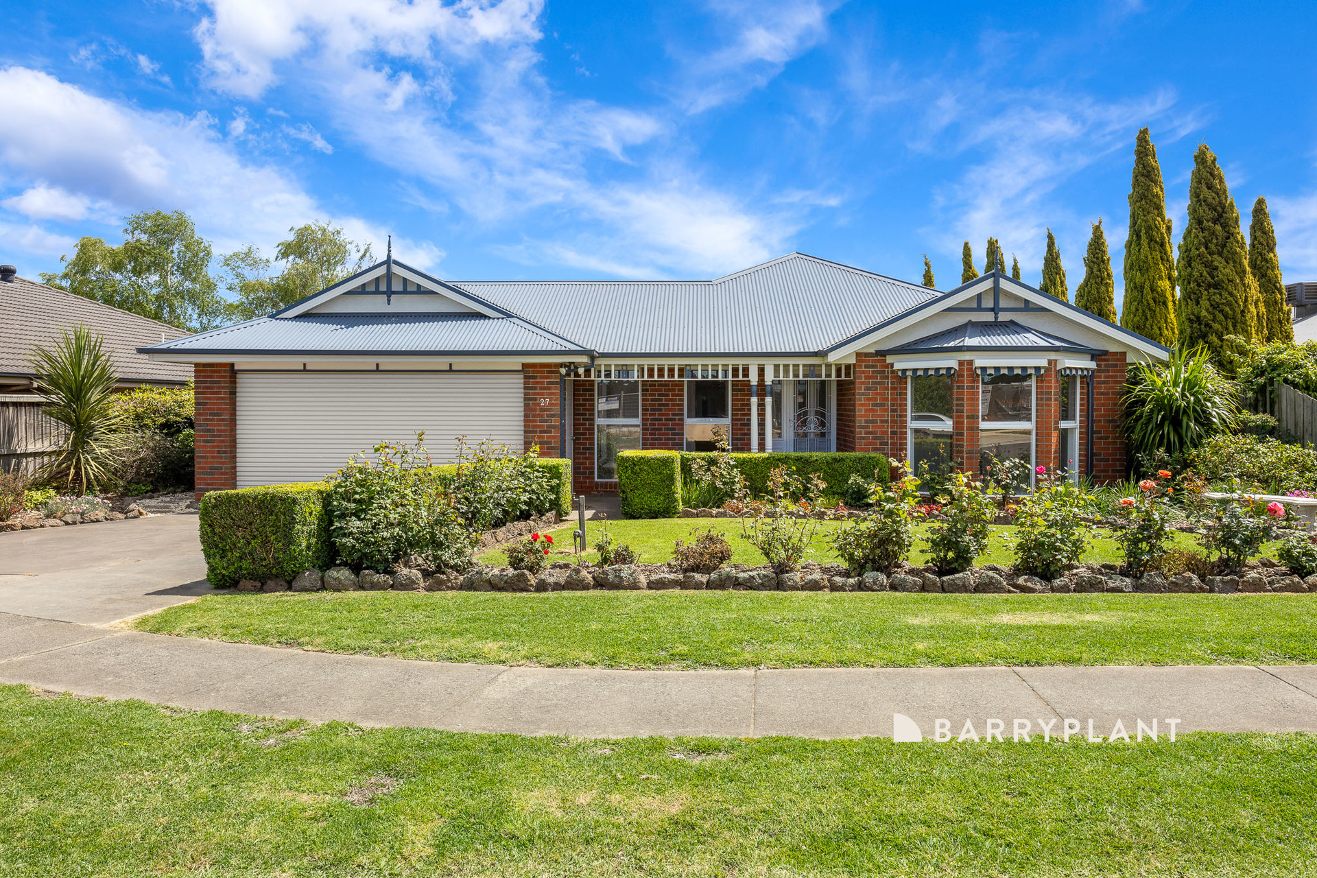 27 Norman Road, Drouin, VIC 3818 - For Sale