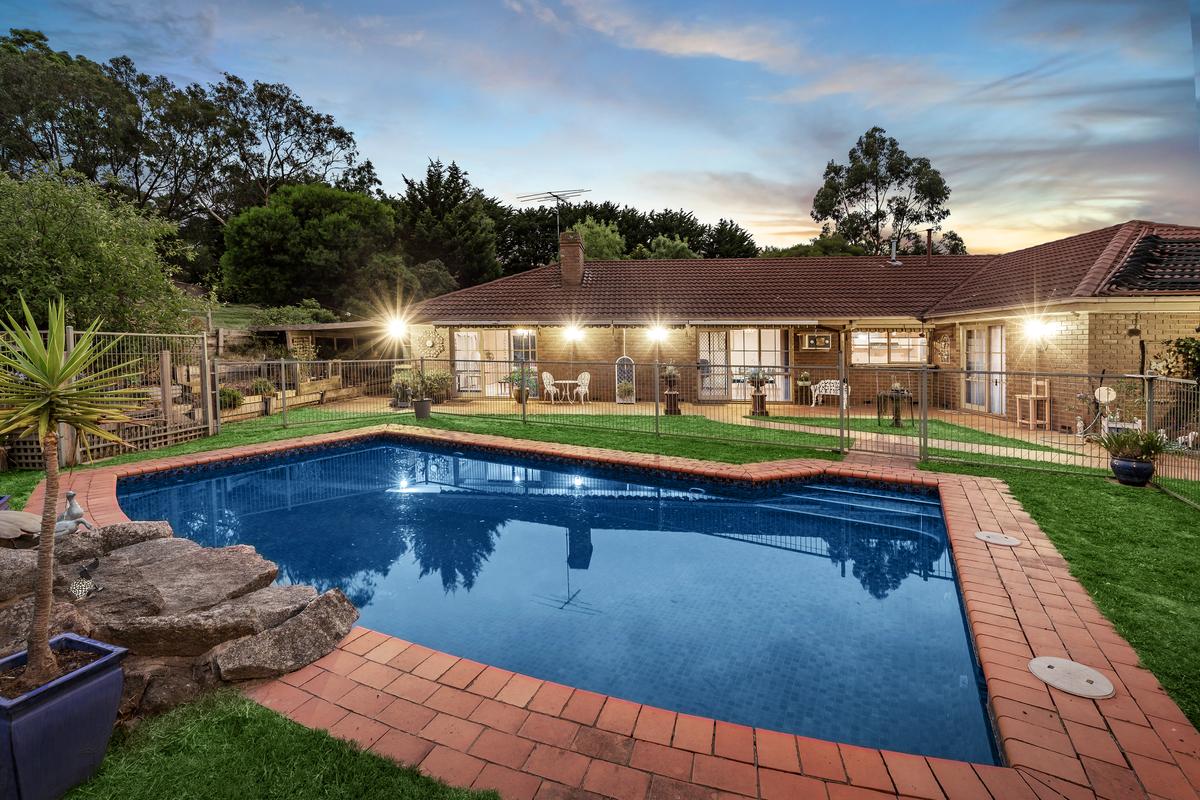 32 Rosehill Road, Lower Plenty, VIC 3093 Sold