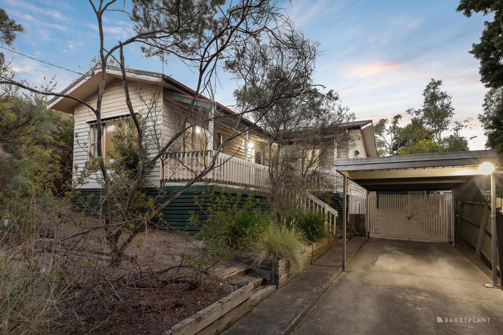 4 Glenview Road, Doncaster East, VIC 3109 Sold