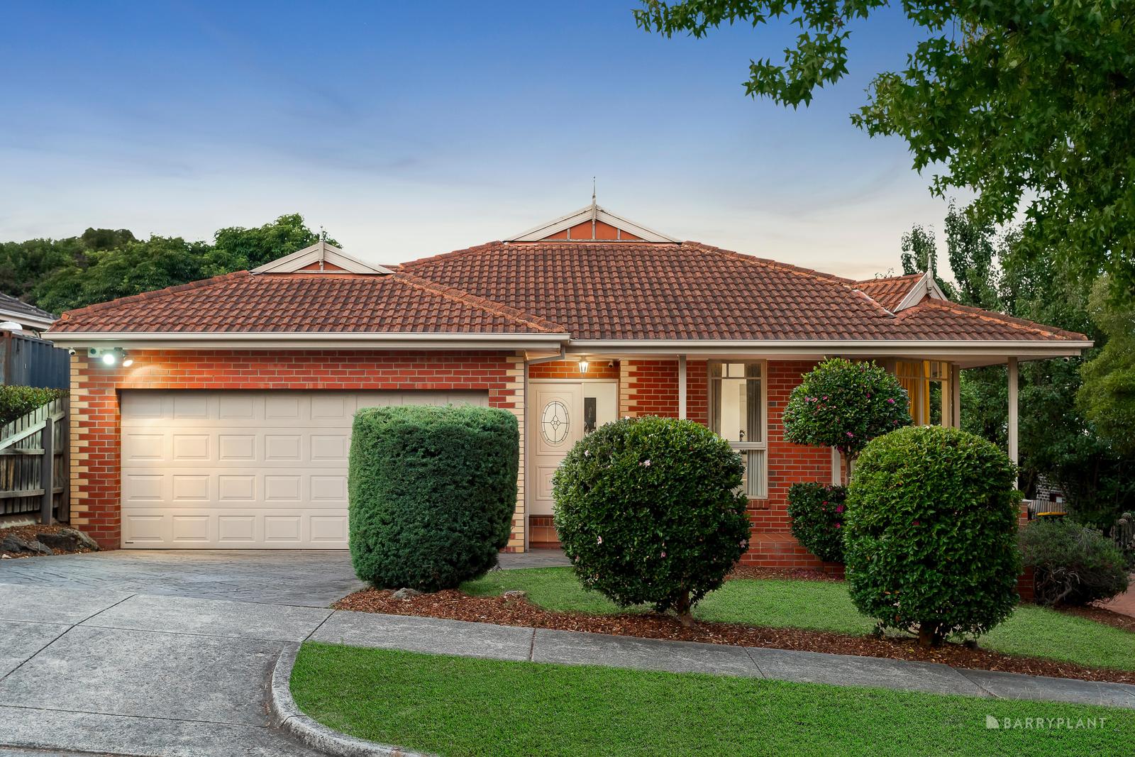 45 Greendale Road, Doncaster East, VIC 3109 Sold