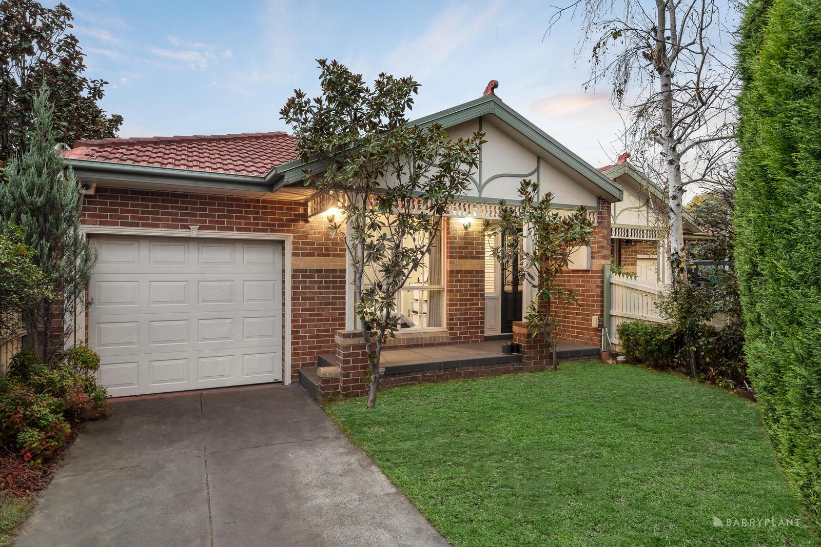 5 Doncaster East Road, Mitcham, VIC 3132 Sold