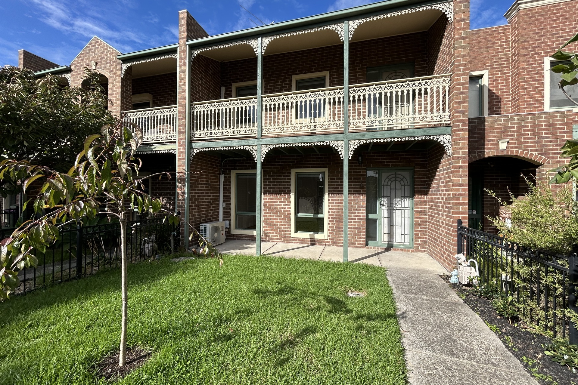 53 Road, South Morang, VIC 3752 For Rent