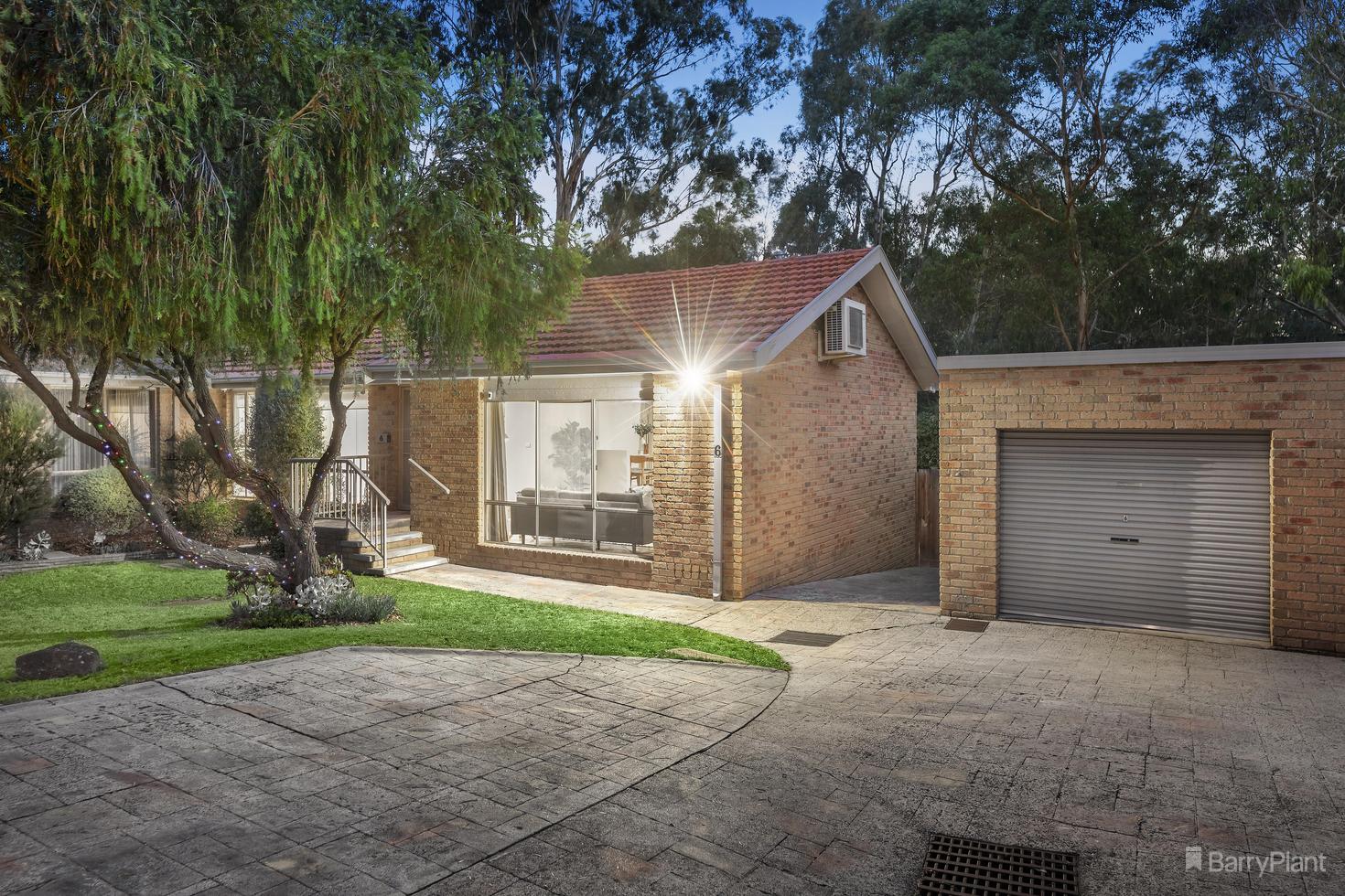 6/34 Bowen Road, Doncaster East, VIC 3109 Sold