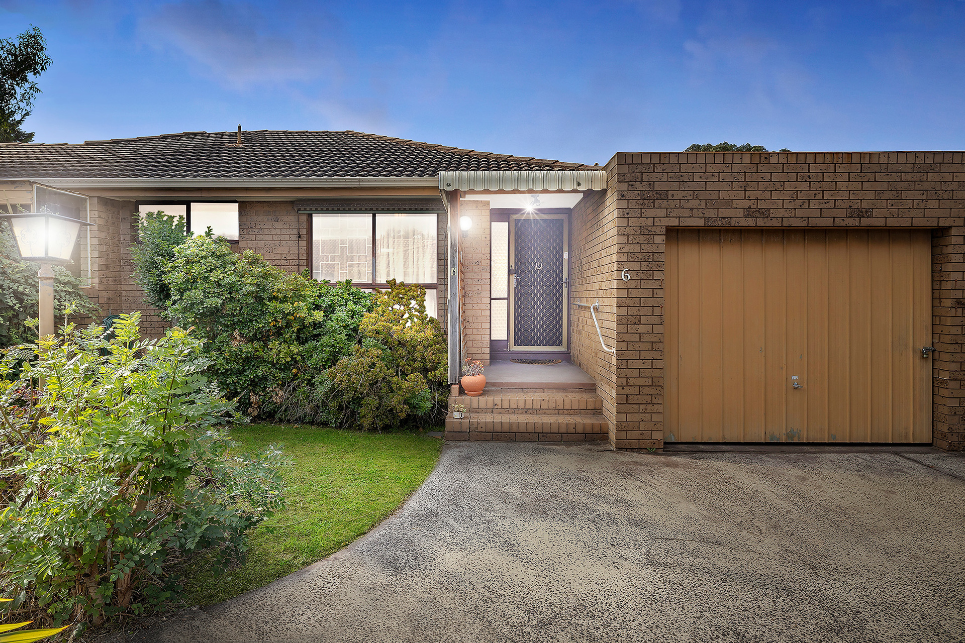 6/6971 Beach Street, Frankston, VIC 3199 Sold