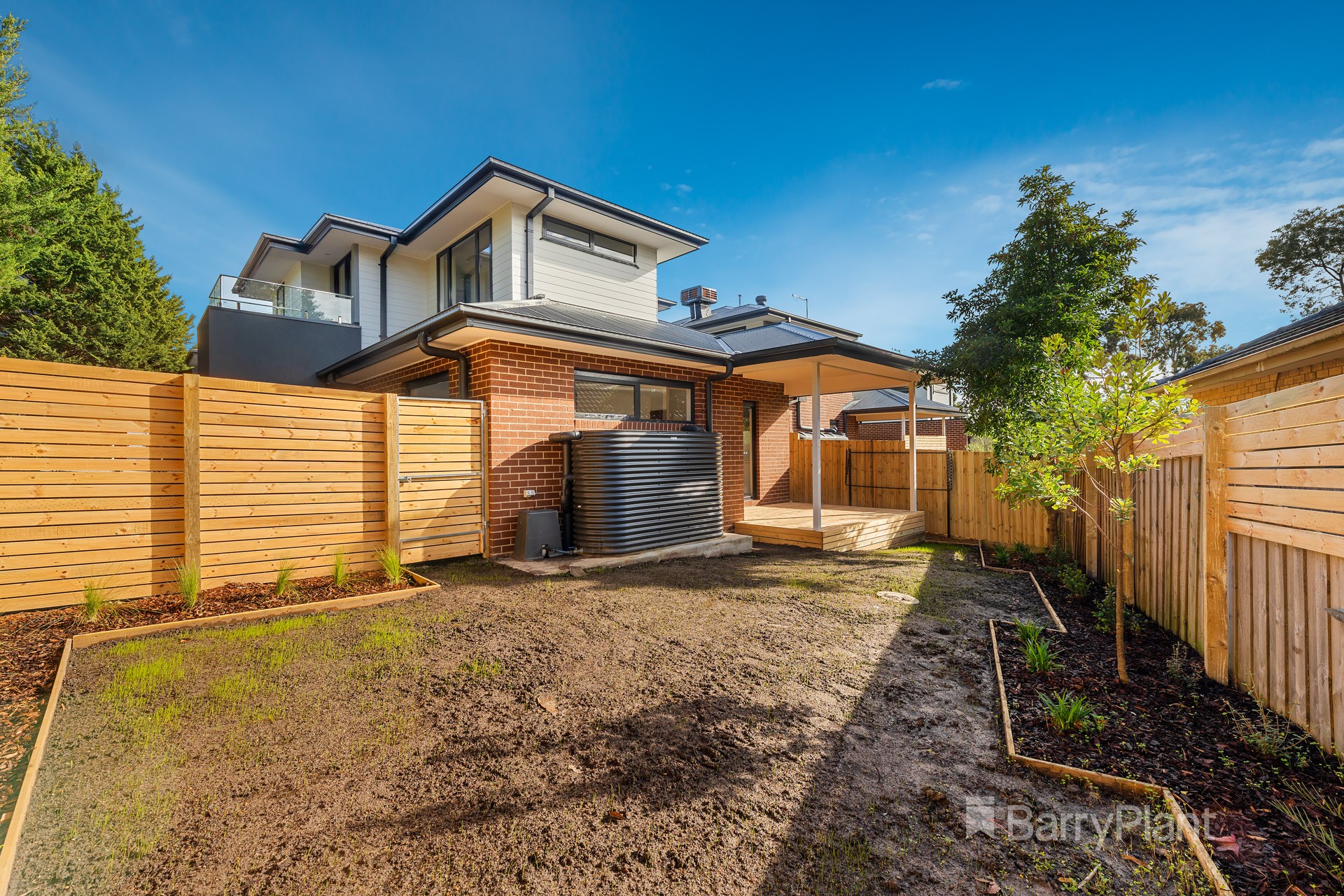 6/93-95 Hull Road, Croydon, VIC 3136 - Leased