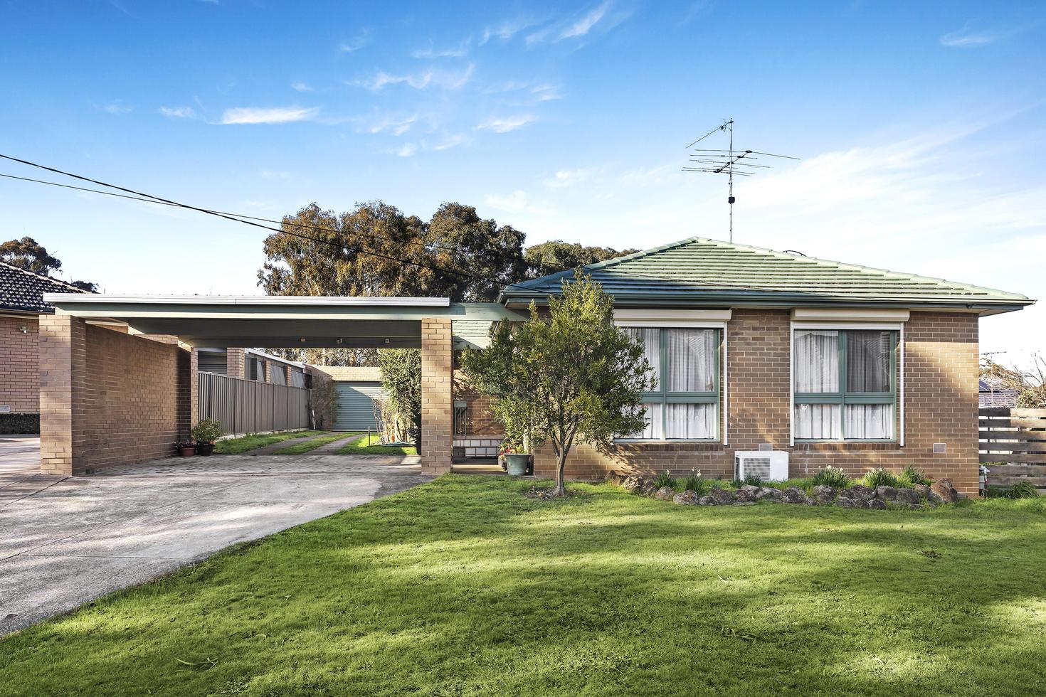 6 Greenwich Place, Viewbank, VIC 3084 Sold