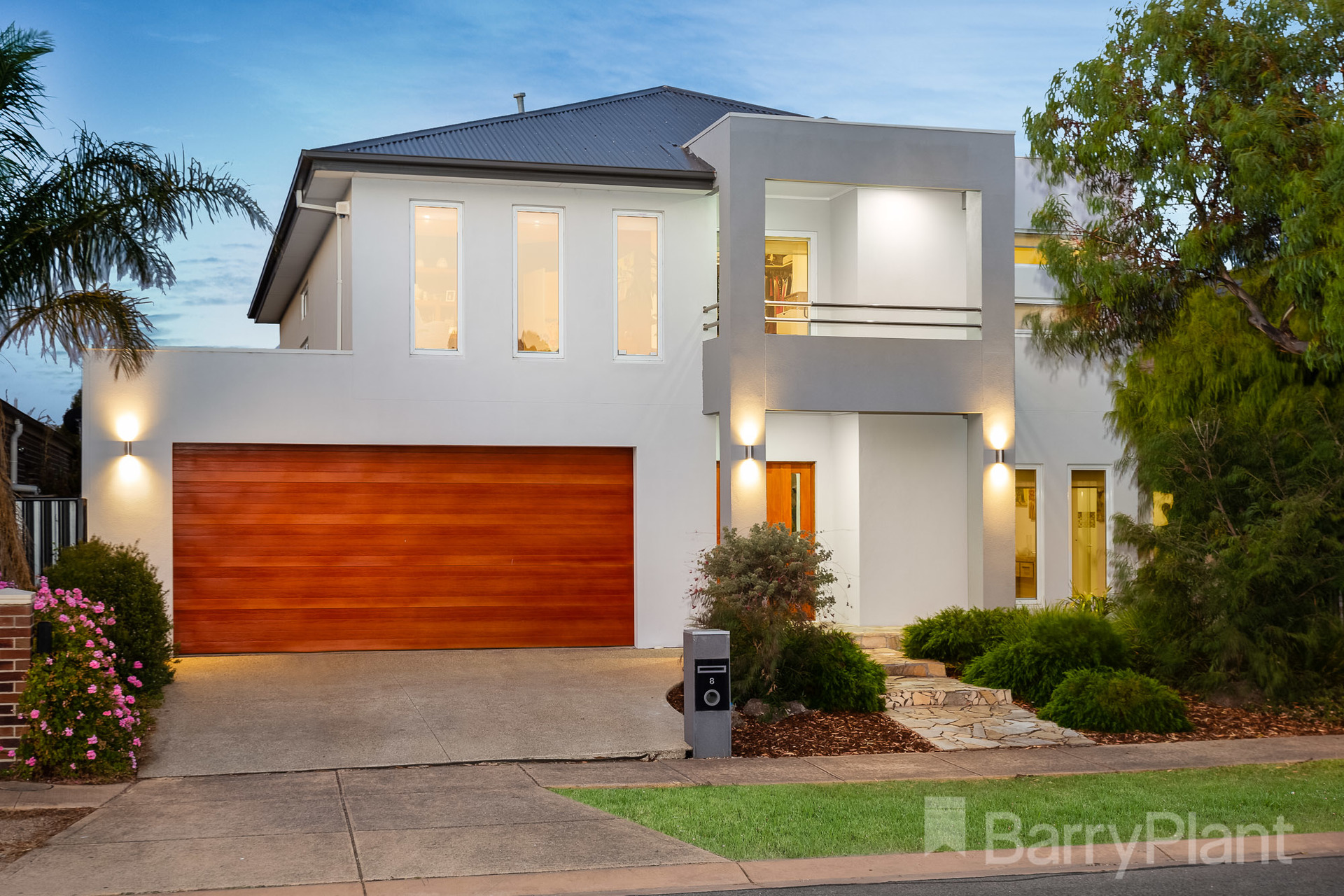 8 Cordner Way, Point Cook, VIC 3030 Sold