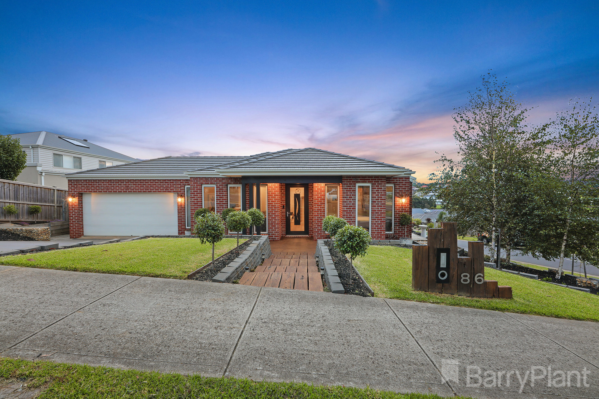 86 Jackson Drive, Drouin, VIC 3818 Sold