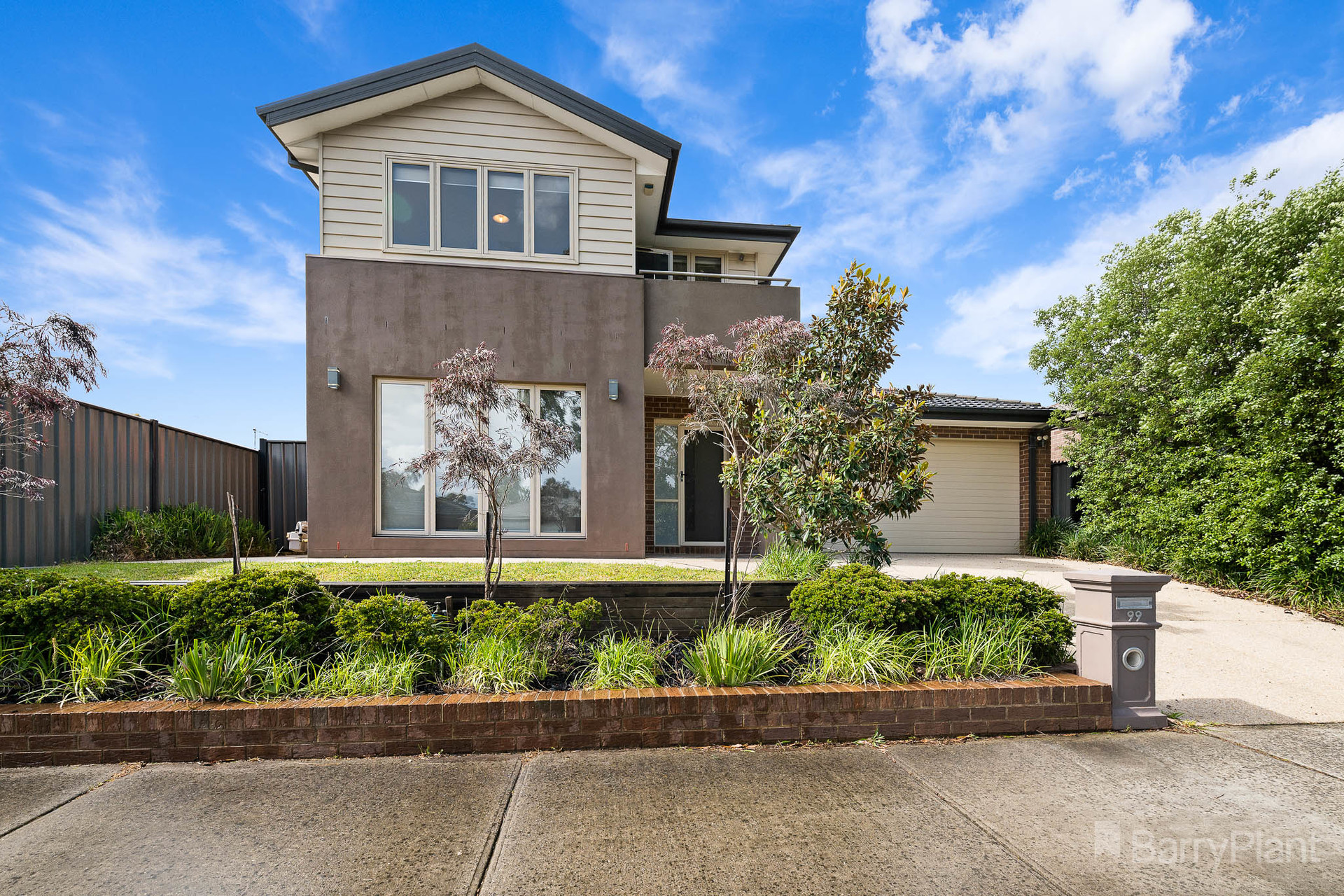 99 Heather Grove, Clyde North, VIC 3978 - Sold